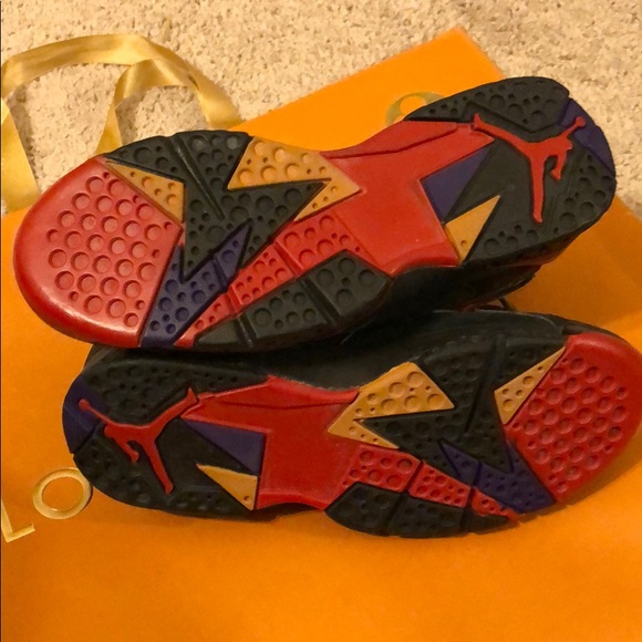 Original 96 Jordan Raptors size 7.5